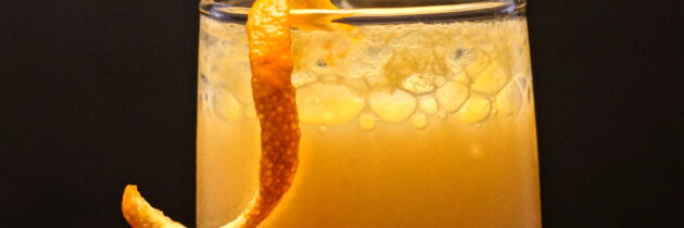 Rompope Fizz Cocktail